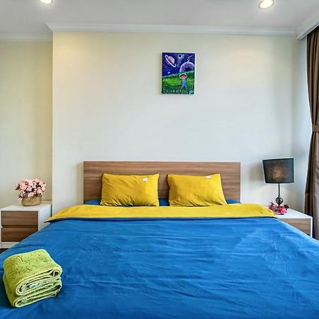 Moxy Hcmc Aparts - Vinhomes Central Park, Ice Rink Ho Chi Minh-Byen Eksteriør billede