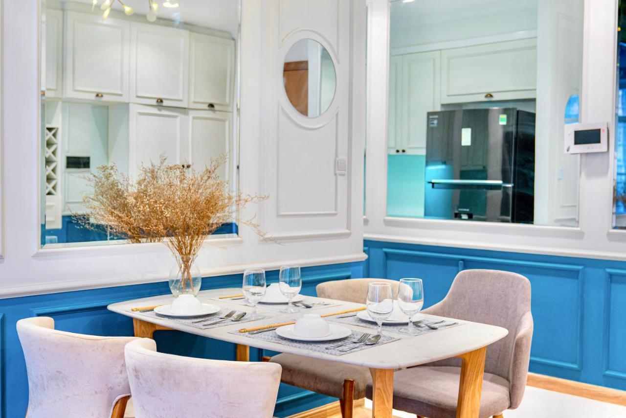Moxy Hcmc Aparts - Vinhomes Central Park, Ice Rink Ho Chi Minh-Byen Eksteriør billede