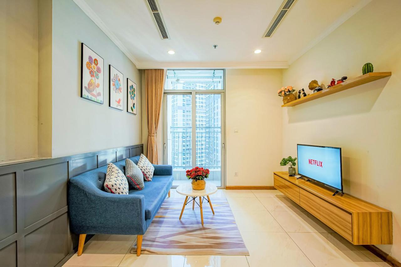 Moxy Hcmc Aparts - Vinhomes Central Park, Ice Rink Ho Chi Minh-Byen Eksteriør billede