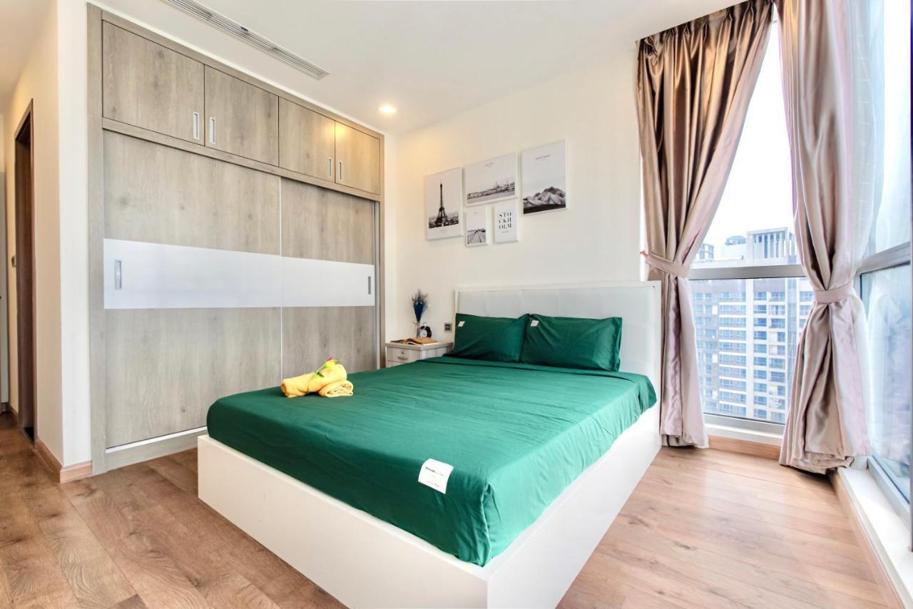 Moxy Hcmc Aparts - Vinhomes Central Park, Ice Rink Ho Chi Minh-Byen Eksteriør billede