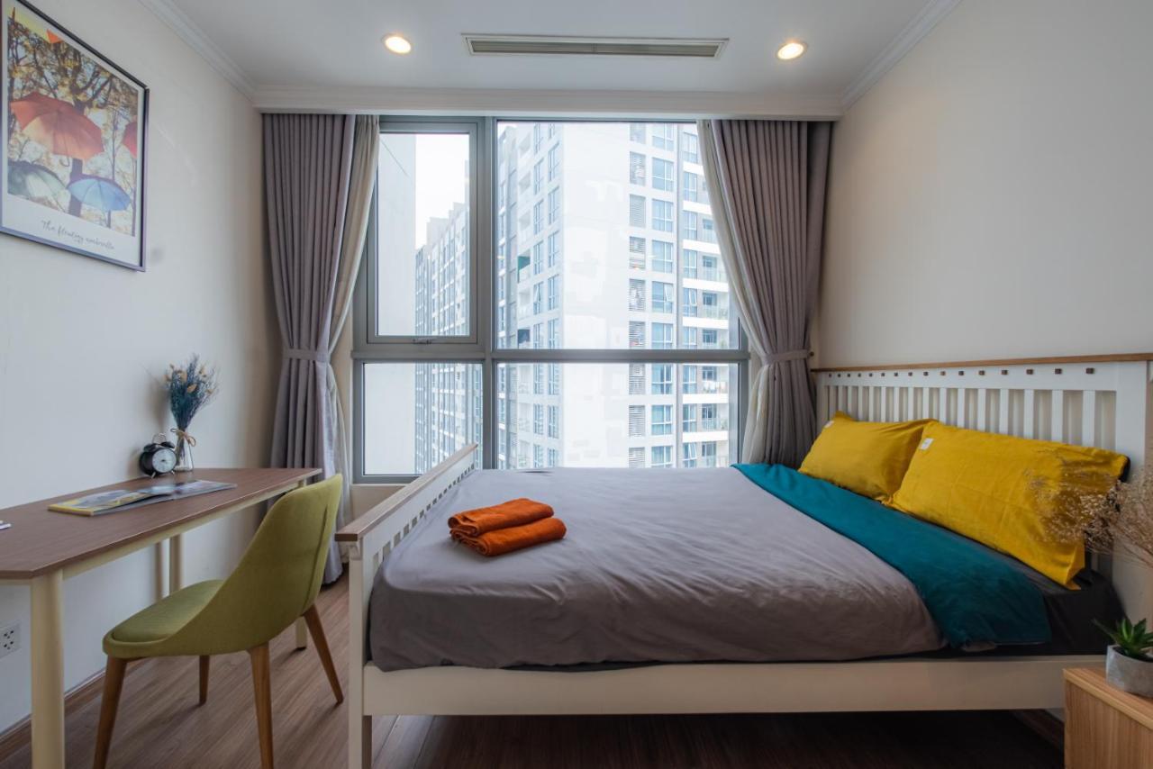Moxy Hcmc Aparts - Vinhomes Central Park, Ice Rink Ho Chi Minh-Byen Eksteriør billede